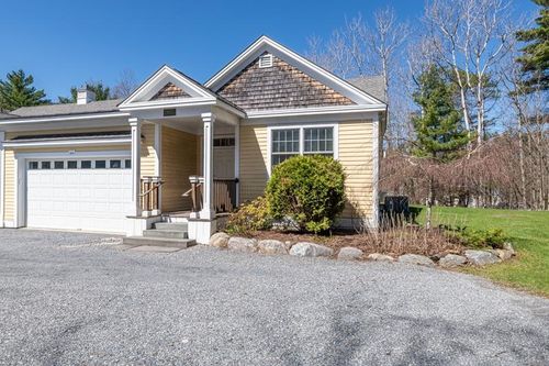 14 A Marisa Ln, Dorset, VT, 05251-8800 | Card Image
