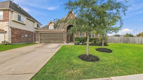 5622 Jay Thrush Dr, Richmond, TX, 77407-4204 | Card Image