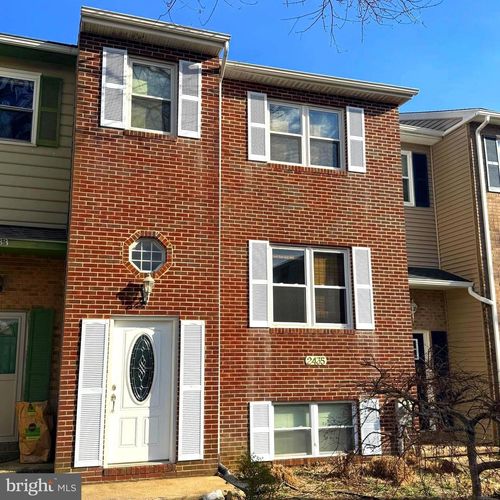 2435 Vineyard Ln, CROFTON, MD, 21114-1115 | Card Image