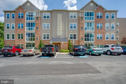 unit-b-8390 Ice Crystal Dr, LAUREL, MD, 20723-2075 | Card Image