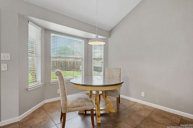 9511 Autumn Run Ln, House other with 3 bedrooms, 2 bathrooms and null parking in Converse TX | Image 8