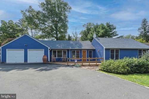 35 Blue Ridge Rd, TITUSVILLE, NJ, 08560-1718 | Card Image