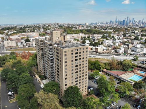 apt-3l-201 Saint Pauls Ave, Jersey City, NJ, 07306-3751 | Card Image