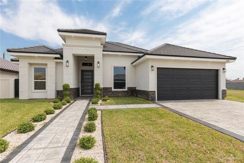 3205 W Brentwood St, Edinburg, TX, 78539-2524 | Card Image