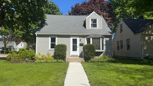 1304 S 115th St, WEST ALLIS, WI, 53214-2251 | Card Image
