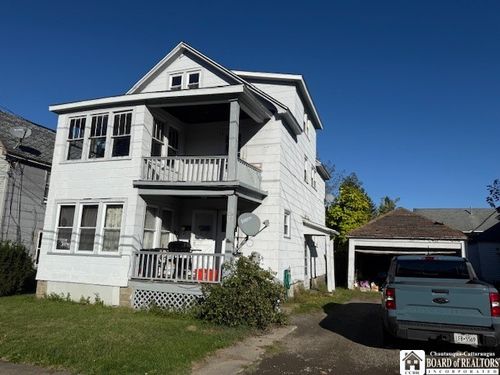 43 Sampson St, Jamestown, NY, 14701-6589 | Card Image