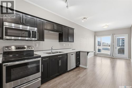 545 Hassard Close, Saskatoon, SK, S7L6V3 | Card Image