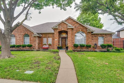 8706 Brookhollow Dr, Rowlett, TX, 75089-8621 | Card Image