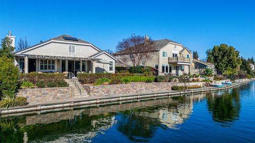 4014 Pine Lake Cir, Stockton, CA, 95219-2018 | Card Image