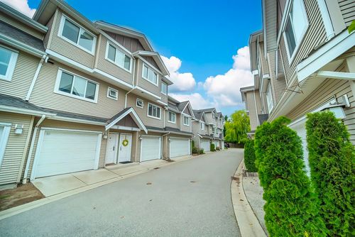 12-10651 Odlin Rd, Richmond, BC, V6X1E3 | Card Image