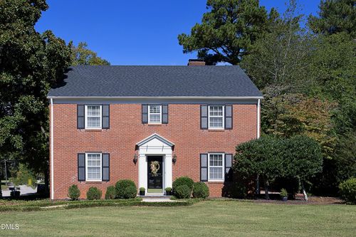 2064 Oxford Rd, Henderson, NC, 27536-4870 | Card Image