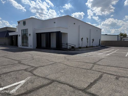 9111 Montana Ave, El Paso, TX, 79925-1314 | Card Image