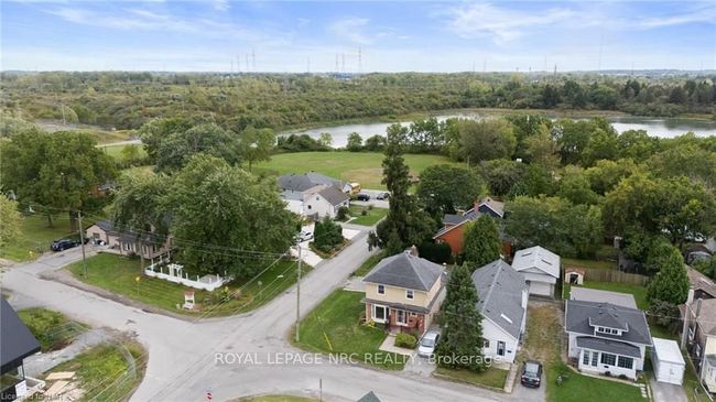53 Marlatts Rd, House other with 3 bedrooms, 2 bathrooms and 3 parking in Thorold ON | Image 30