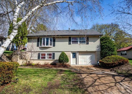 604 W North Street, Dodgeville, WI, 53533 | Card Image