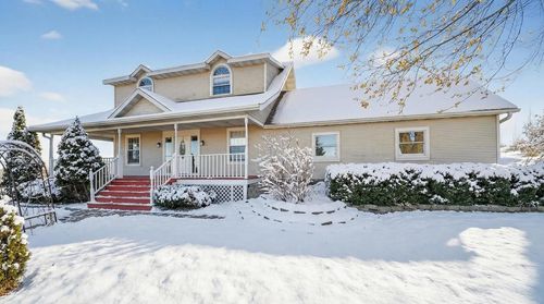 W1905 Hwy H, New Holstein, WI, 53061 | Card Image