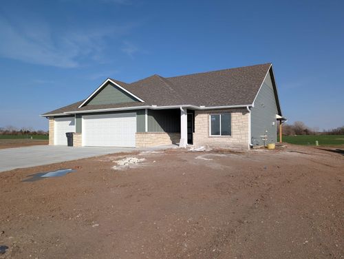 505 Maple Leaf Cir, Newton, KS, 67114-5575 | Card Image