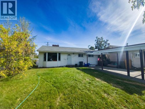 450 Kelly St, Prince George, BC, V2M3K5 | Card Image