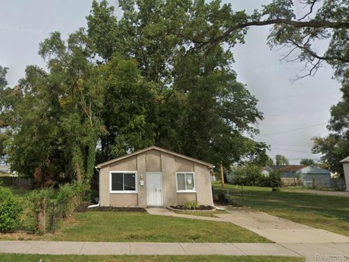 2351 Emmons Ave, Warren, MI, 48091-4226 | Card Image