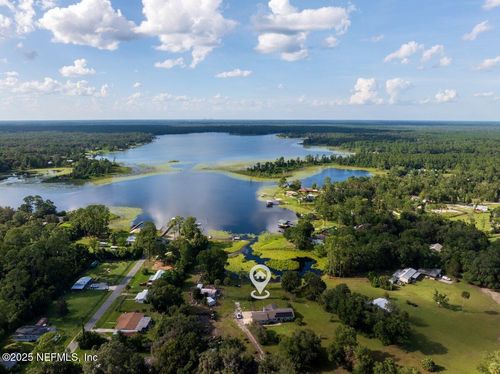 214 E Main St, Pomona Park, FL, 32181-2208 | Card Image