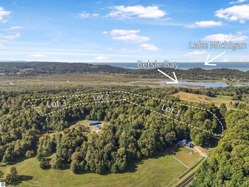 00-3 Carlson Rd, Frankfort, MI, 49635 | Card Image