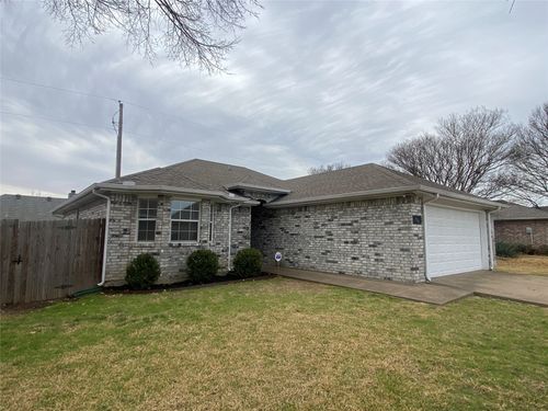 412 Mara Ln, Red Oak, TX, 75154-4464 | Card Image