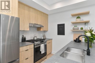 303 - 1114 Samar Cres, Condo with 1 bedrooms, 1 bathrooms and 1 parking in Victoria BC | Image 2