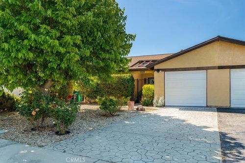 1032 Scott St, Paso Robles, CA, 93446-4321 | Card Image