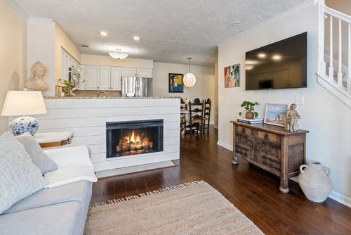 119 Stanton Hall Ln, Franklin, TN, 37069-8455 | Card Image