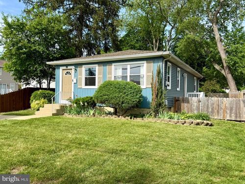 207 N Albertson Ave, MAGNOLIA, NJ, 08049-1563 | Card Image