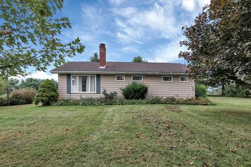 1910 Crider Rd, Mansfield, OH, 44903-9272 | Card Image