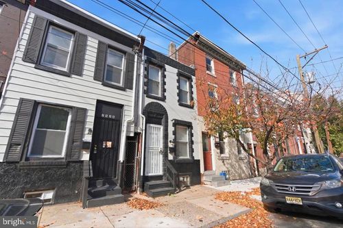 2530 Collins St, PHILADELPHIA, PA, 19125-1705 | Card Image