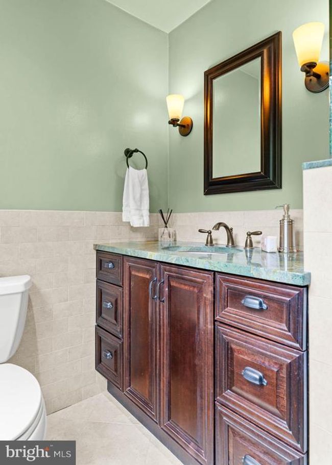 240 Church Rd, House other with 4 bedrooms, 4 bathrooms and null parking in Devon PA | Image 44
