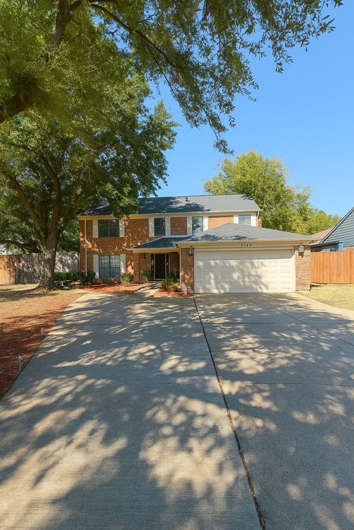 2338 Kildeer Trl, Grand Prairie, TX, 75052-7848 | Card Image
