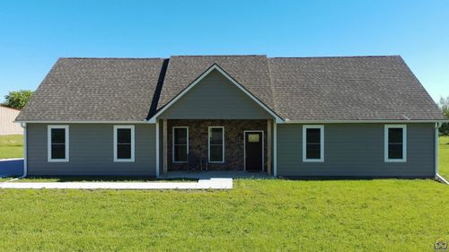 493 Highway 58, Gridley, KS, 66852-9272 | Card Image