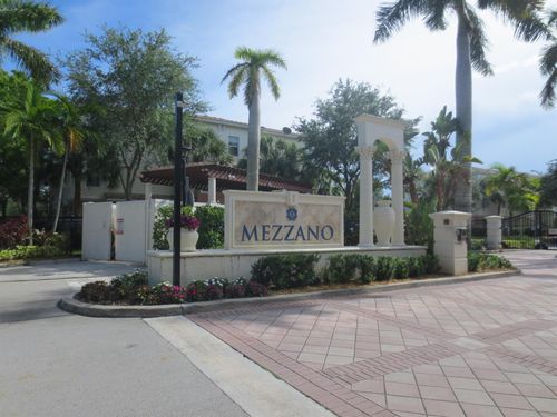 apt-5205-9873 Baywinds Dr, West Palm Beach, FL, 33411-6300 | Card Image
