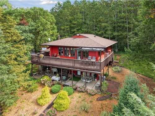 149 E Quarry Rd, River Falls, WI, 54022-5710 | Card Image