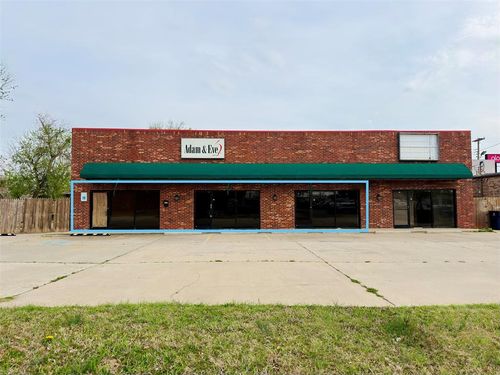b-2905 Nw 70th St, Oklahoma City, OK, 73116-3212 | Card Image