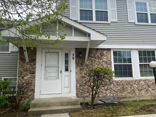 29 Wildwood Ct, Vernon Hills, IL, 60061-1955 | Card Image