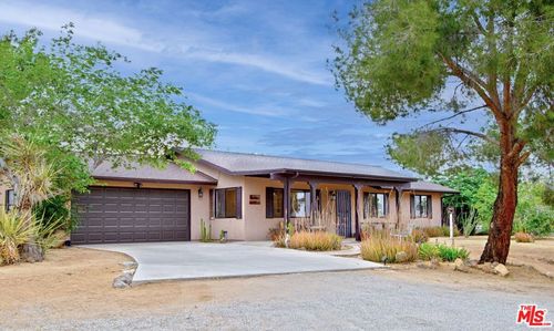6942 Sunnyhill Rd, Joshua Tree, CA, 92252-2765 | Card Image