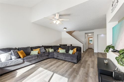 18e-91-1088 Laaulu St, Ewa Beach, HI, 96706-4300 | Card Image