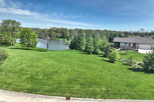 2020 Buckhead Ln, Decatur, IL, 62521-7844 | Card Image