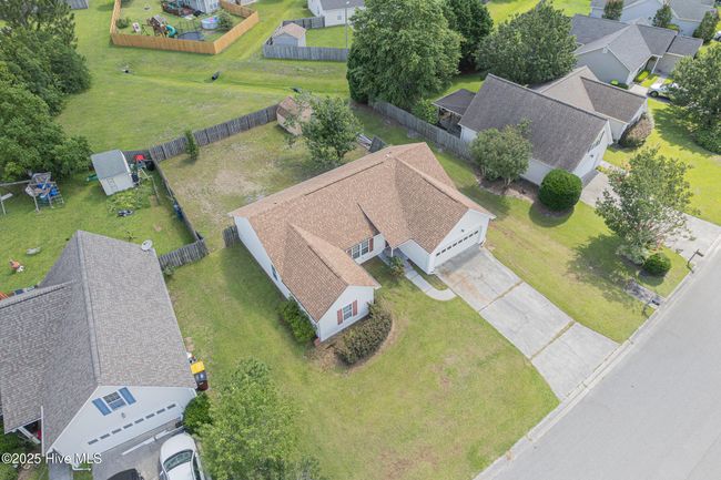 6723 Newbury Way, House other with 3 bedrooms, 2 bathrooms and 2 parking in Wilmington NC | Image 7
