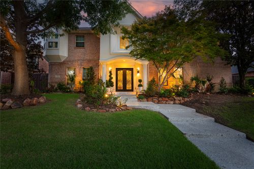 7012 Mills Branch Cir, Plano, TX, 75024-7481 | Card Image