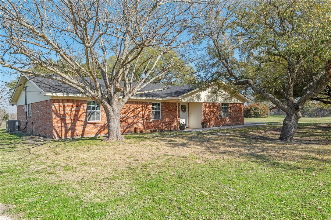 Hoffmeyer Ln, Robinson, TX 76706