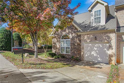 4138 Baylor St, Greensboro, NC, 27455-2550 | Card Image