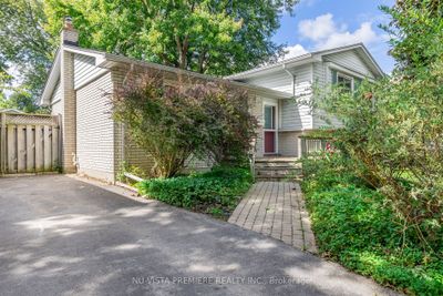 59 Scotchpine Cres, House other with 3 bedrooms, 2 bathrooms and 3 parking in London ON | Image 1