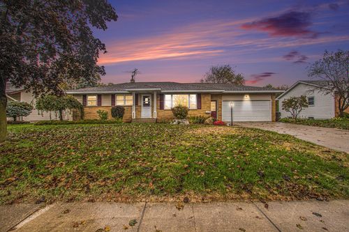 4495 Bremer St Sw, Grandville, MI, 49418-2236 | Card Image