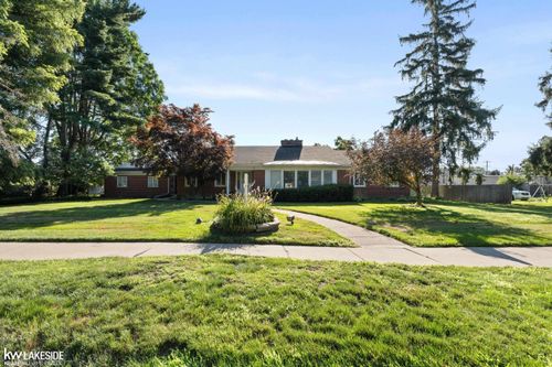 45280 Cass Ave, Utica, MI, 48317-5600 | Card Image