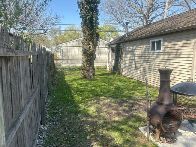 127 E Shevlin Ave, House other with 2 bedrooms, 1 bathrooms and null parking in Hazel Park MI | Image 8
