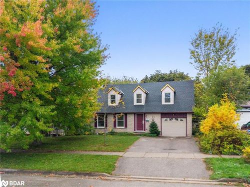21 Briarlea Rd, Guelph, ON, N1G3H4 | Card Image